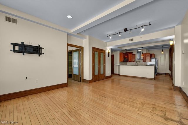 140 Public Square 403, Cleveland, OH 44114