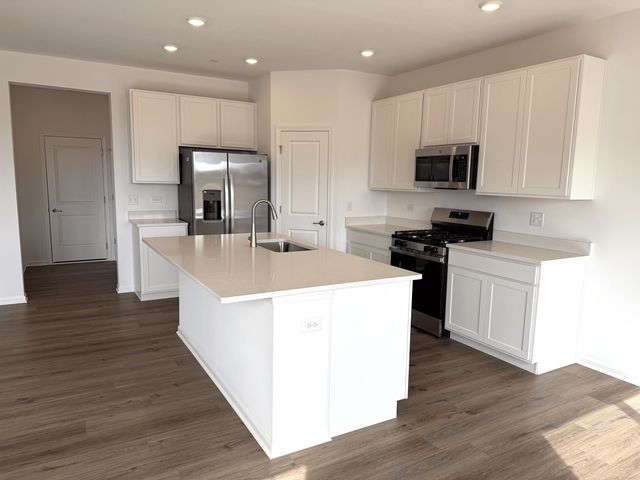 604 Cassia Court 604, Crystal Lake, IL 60012