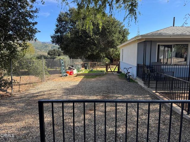 12104 Topa Lane, Santa Paula, CA 93060