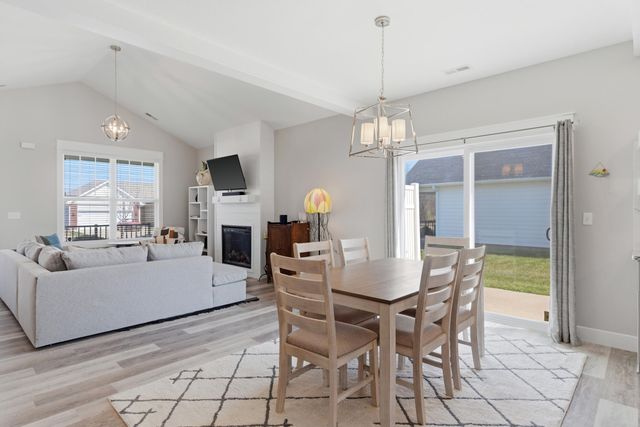 106 GONDOLIER DR, Columbia, MO 65202