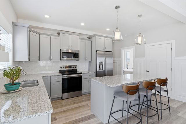 106 GONDOLIER DR, Columbia, MO 65202