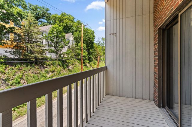 311 Pleasant Avenue 409, Saint Paul, MN 55102