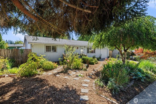 15827 NE 110th Street, Redmond, WA 98052