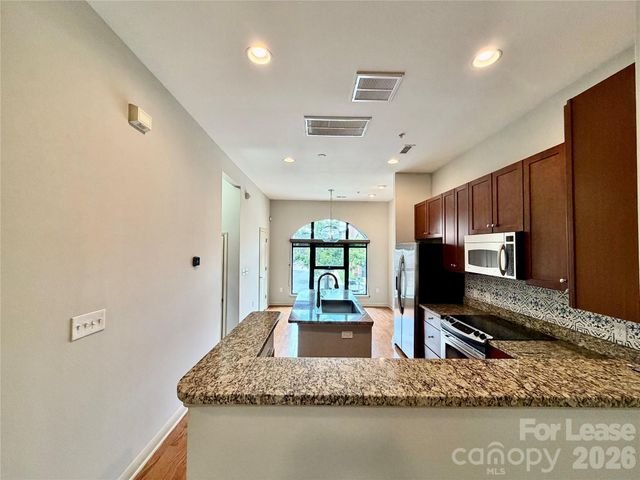172 Rail Crossing Lane, Charlotte, NC 28209