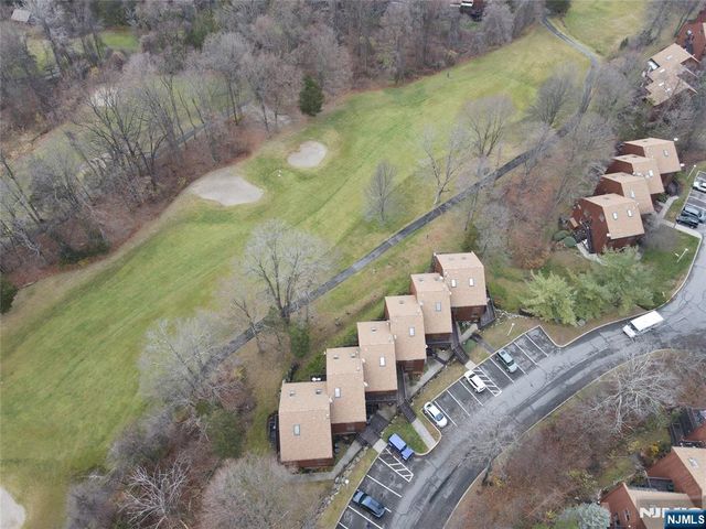 10 Augusta Drive 12, Vernon, NJ 07462