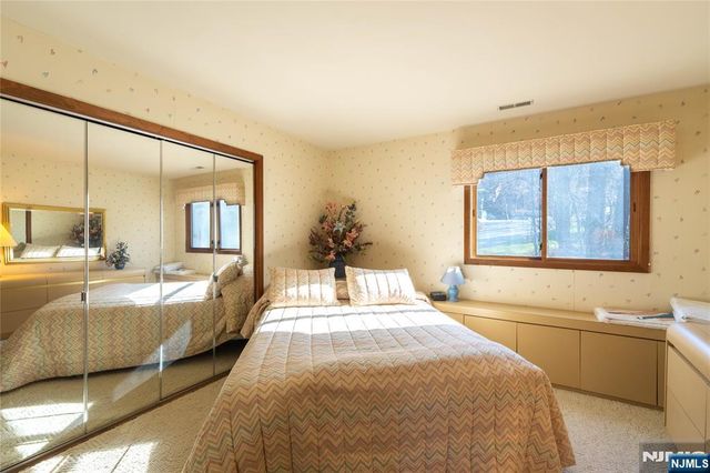 10 Augusta Drive 12, Vernon, NJ 07462