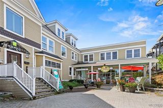 762 Elmwood, Apt. 1 Avenue, Buffalo, NY 14222