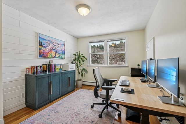 247 W Acton Rd, Stow, MA 01775