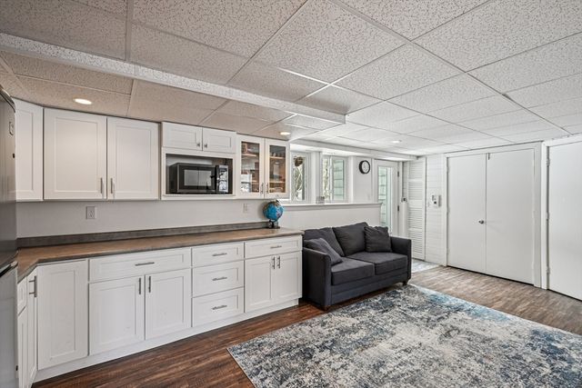 247 W Acton Rd, Stow, MA 01775