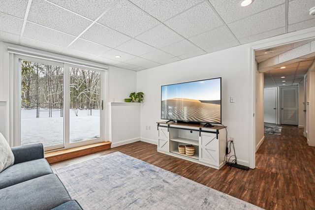 247 W Acton Rd, Stow, MA 01775