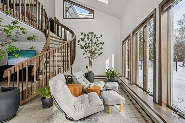 247 W Acton Rd, Stow, MA 01775