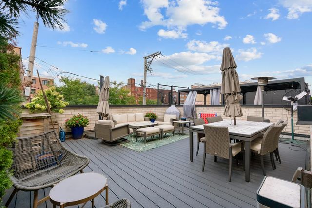 1370 W WALTON Street 1E, Chicago, IL 60642