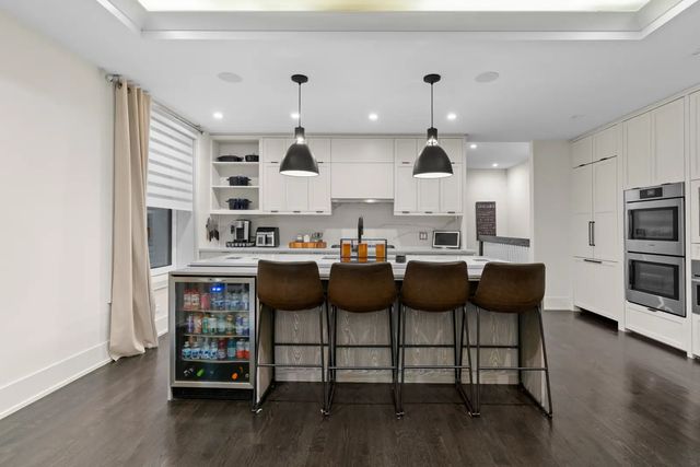 1370 W WALTON Street 1E, Chicago, IL 60642