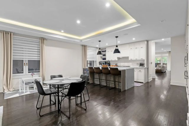 1370 W WALTON Street 1E, Chicago, IL 60642
