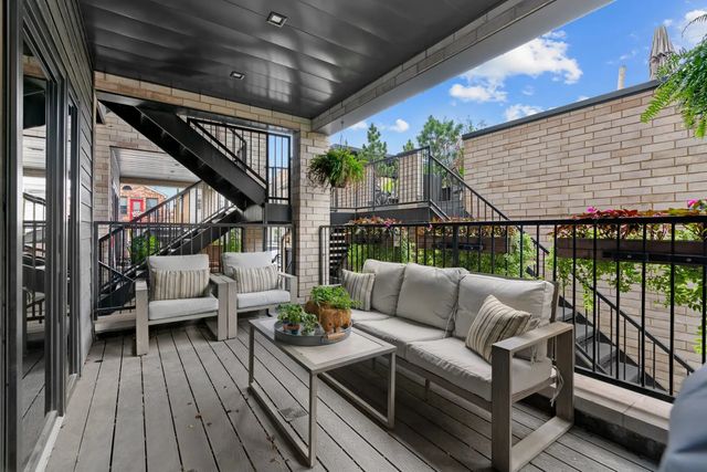 1370 W WALTON Street 1E, Chicago, IL 60642