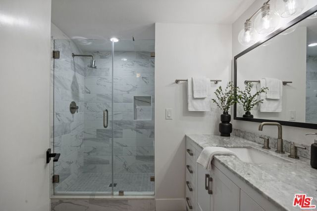 2920 11th Street 6, Santa Monica, CA 90405