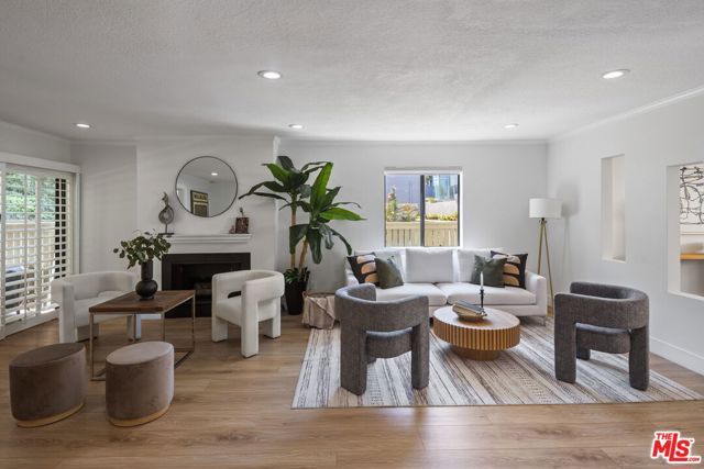 2920 11th Street 6, Santa Monica, CA 90405
