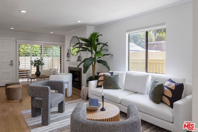 2920 11th Street 6, Santa Monica, CA 90405