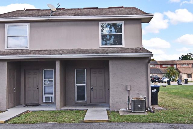 2720 GRAY FOX LANE, Orlando, FL 32826