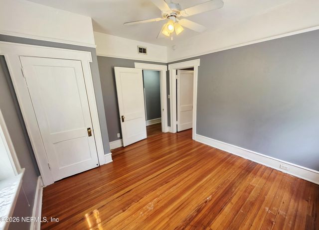 146 6TH Street, Jacksonville, FL 32206