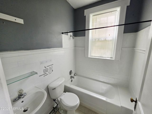 146 6TH Street, Jacksonville, FL 32206