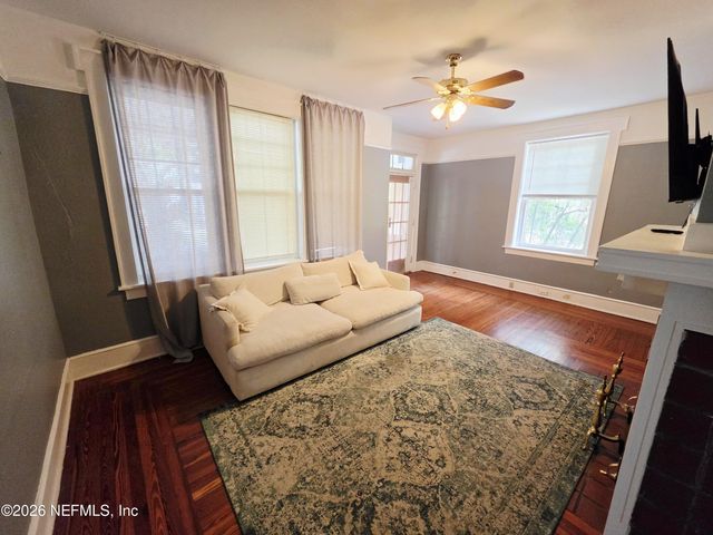 146 6TH Street, Jacksonville, FL 32206