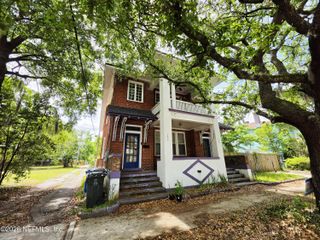 146 6TH Street, Jacksonville, FL 32206