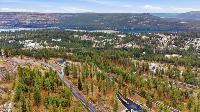 XX Syringa Way, Nine Mile Falls, WA 99026