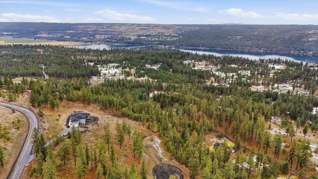 XX Syringa Way, Nine Mile Falls, WA 99026