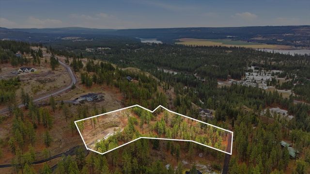 XX Syringa Way, Nine Mile Falls, WA 99026