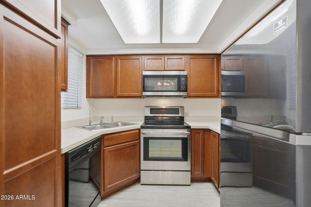 1825 W RAY Road 1083, Chandler, AZ 85224