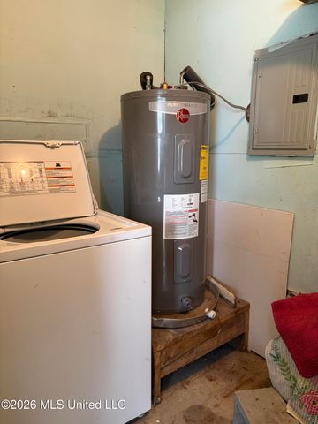 320 Lawler Avenue, Long Beach, MS 39560