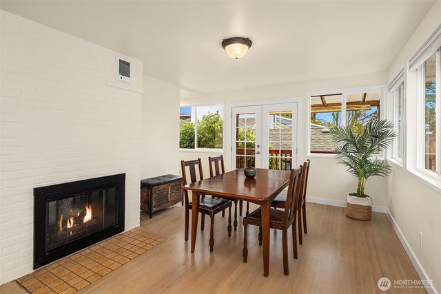 6833 47th Avenue NE, Seattle, WA 98115