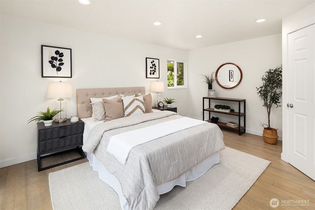 6833 47th Avenue NE, Seattle, WA 98115