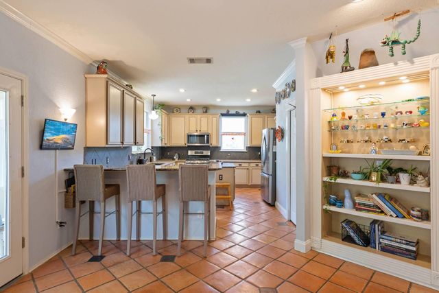 7000 Bending Oak RD, Austin, TX 78749