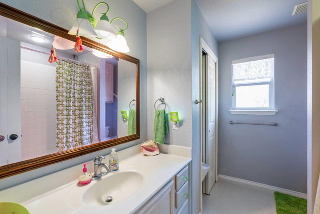 7000 Bending Oak RD, Austin, TX 78749