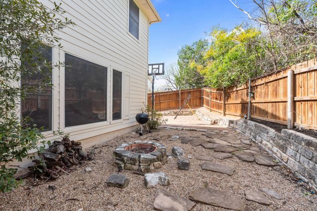 7000 Bending Oak RD, Austin, TX 78749