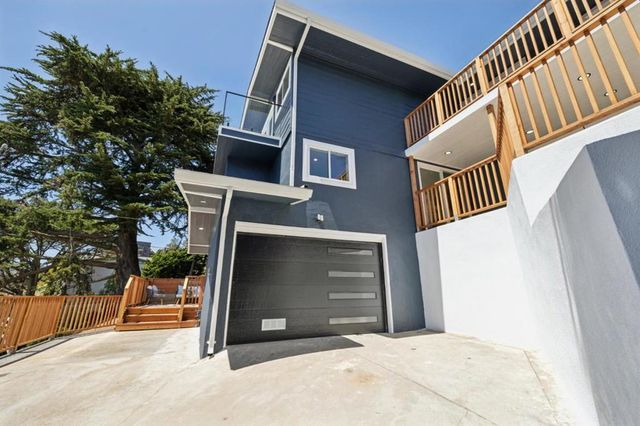355 Beaumont Boulevard, Pacifica, CA 94044