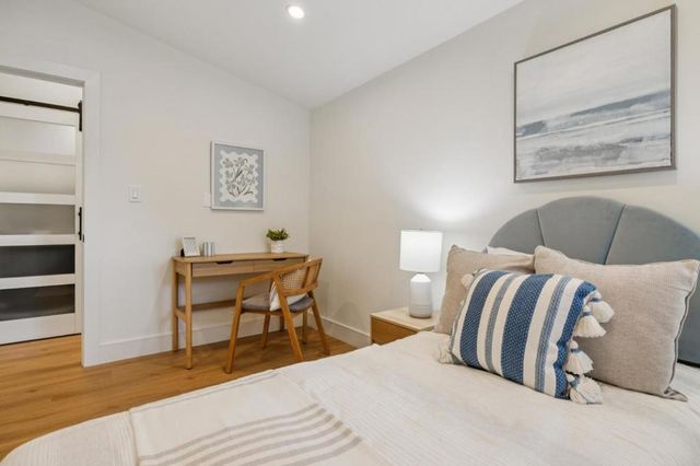 355 Beaumont Boulevard, Pacifica, CA 94044