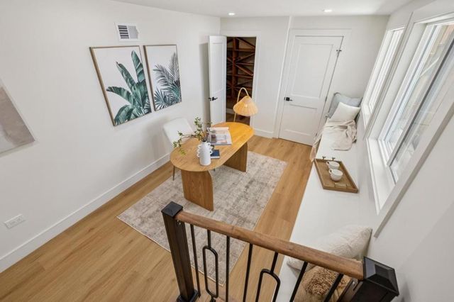355 Beaumont Boulevard, Pacifica, CA 94044