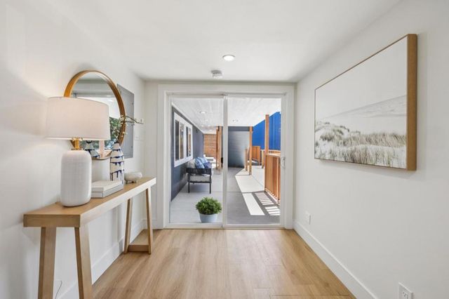355 Beaumont Boulevard, Pacifica, CA 94044