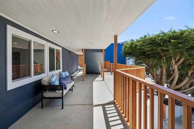 355 Beaumont Boulevard, Pacifica, CA 94044