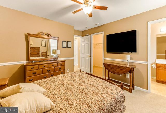 12 EAGLE RIDGE DR, Mantua, NJ 08051