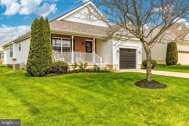 12 EAGLE RIDGE DR, Mantua, NJ 08051