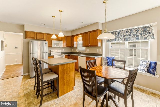 12 EAGLE RIDGE DR, Mantua, NJ 08051