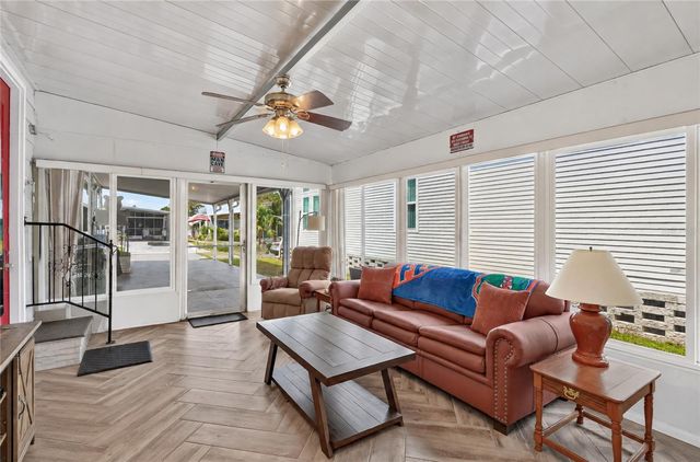 818 FOREST LAKE DRIVE E, Lakeland, FL 33809
