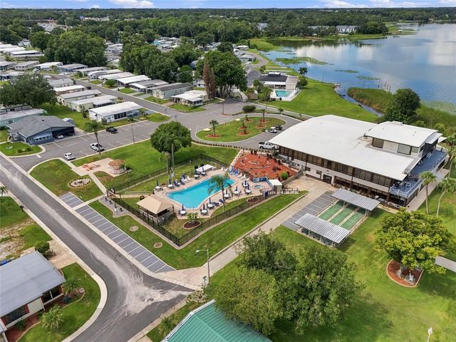 818 FOREST LAKE DRIVE E, Lakeland, FL 33809