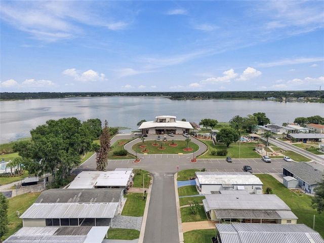 818 FOREST LAKE DRIVE E, Lakeland, FL 33809
