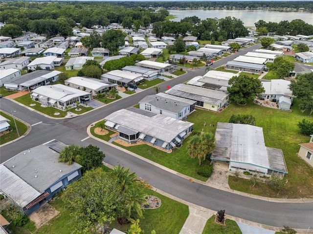 818 FOREST LAKE DRIVE E, Lakeland, FL 33809