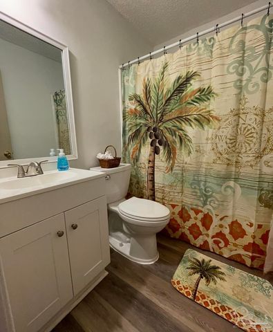 3208 F Redwood Ln F, Gulf Breeze, FL 32563